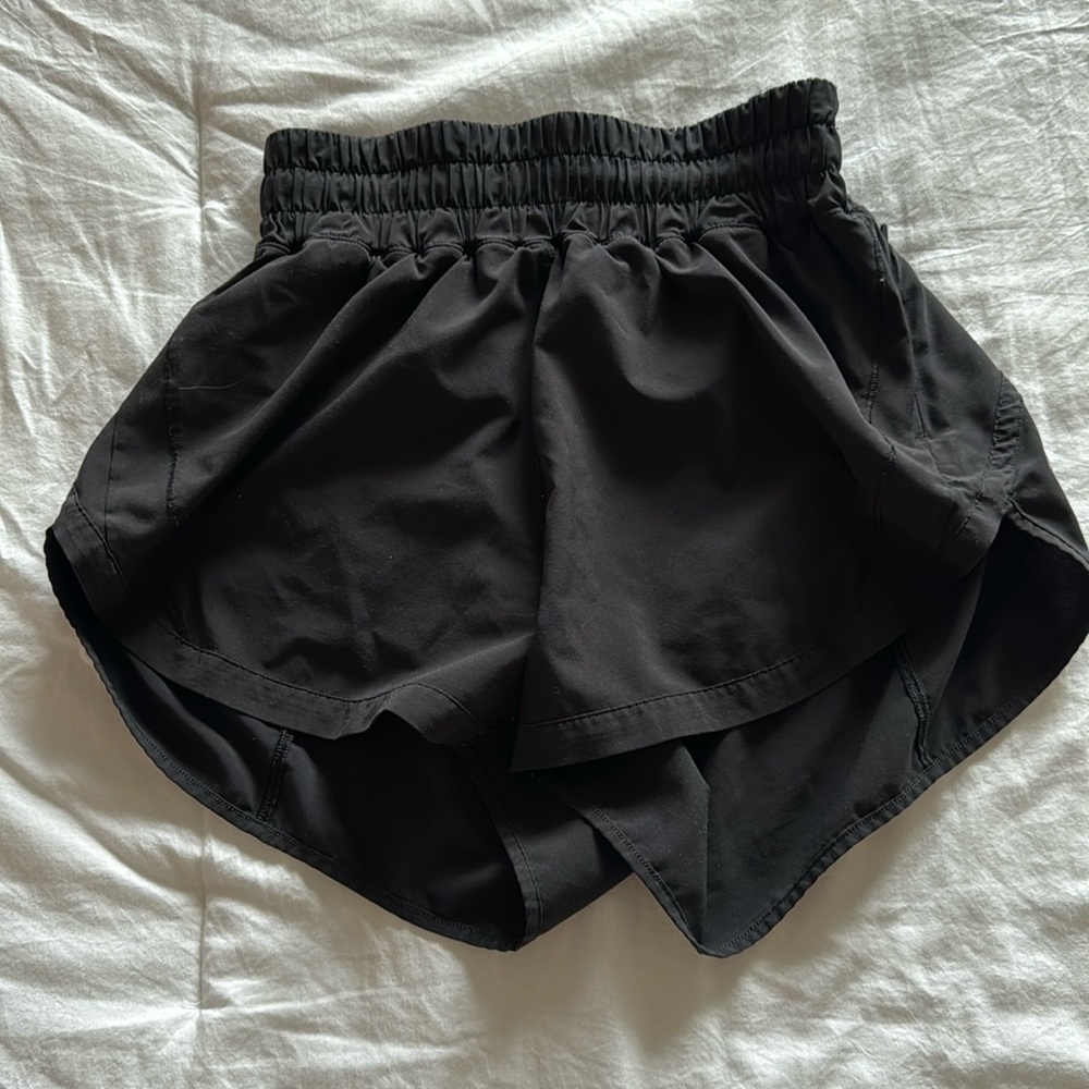 Lulu lemon shorts!